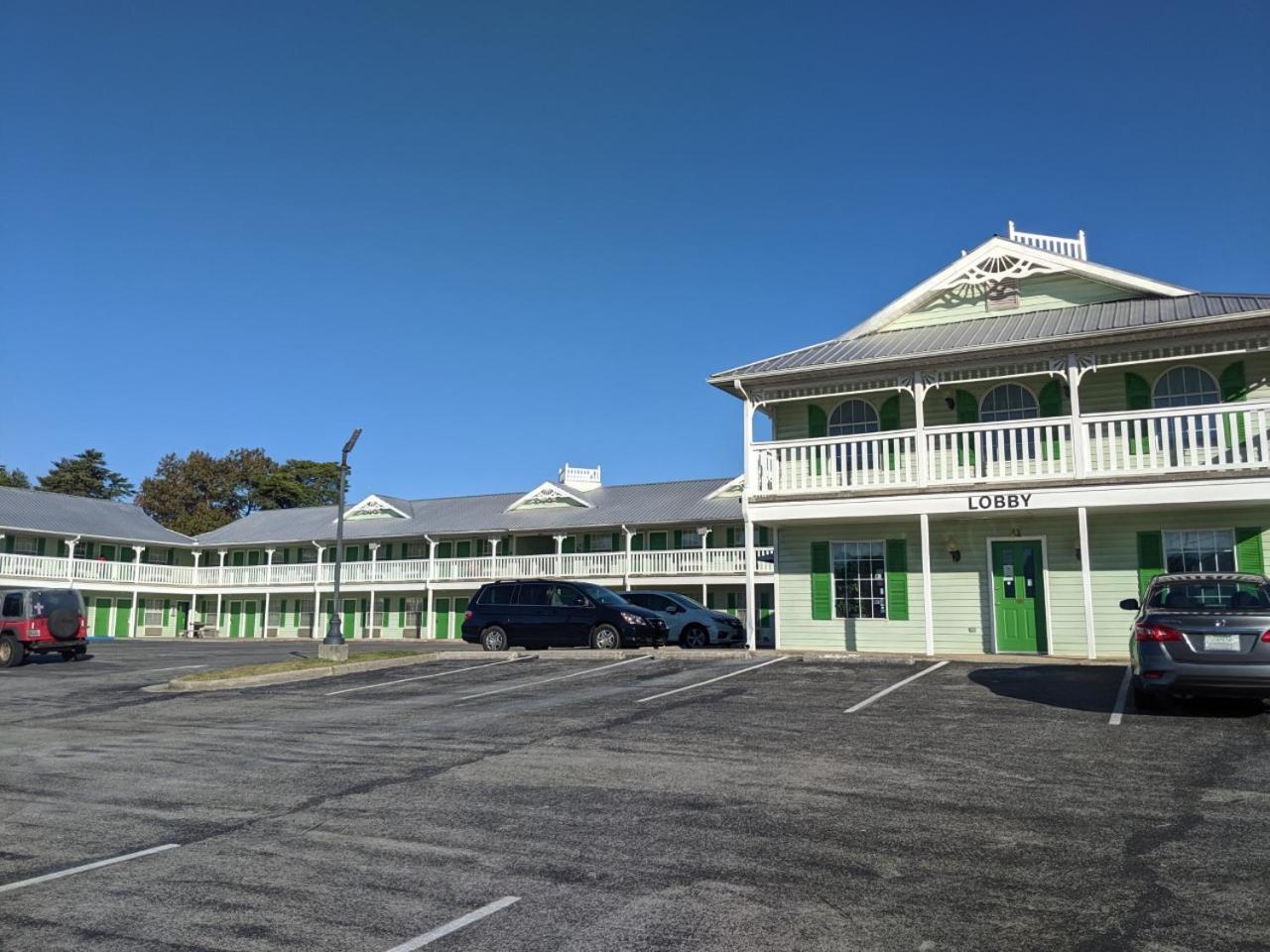 Key West Inn - Chatsworth Extérieur photo